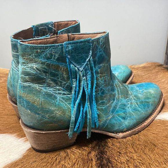 Ferrini womens ankle booties size 7.5 very nice and great color! - Picture 3 of 11